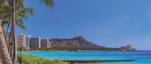 Heart of the Pacific – Transpacific Escape (17 Nights)